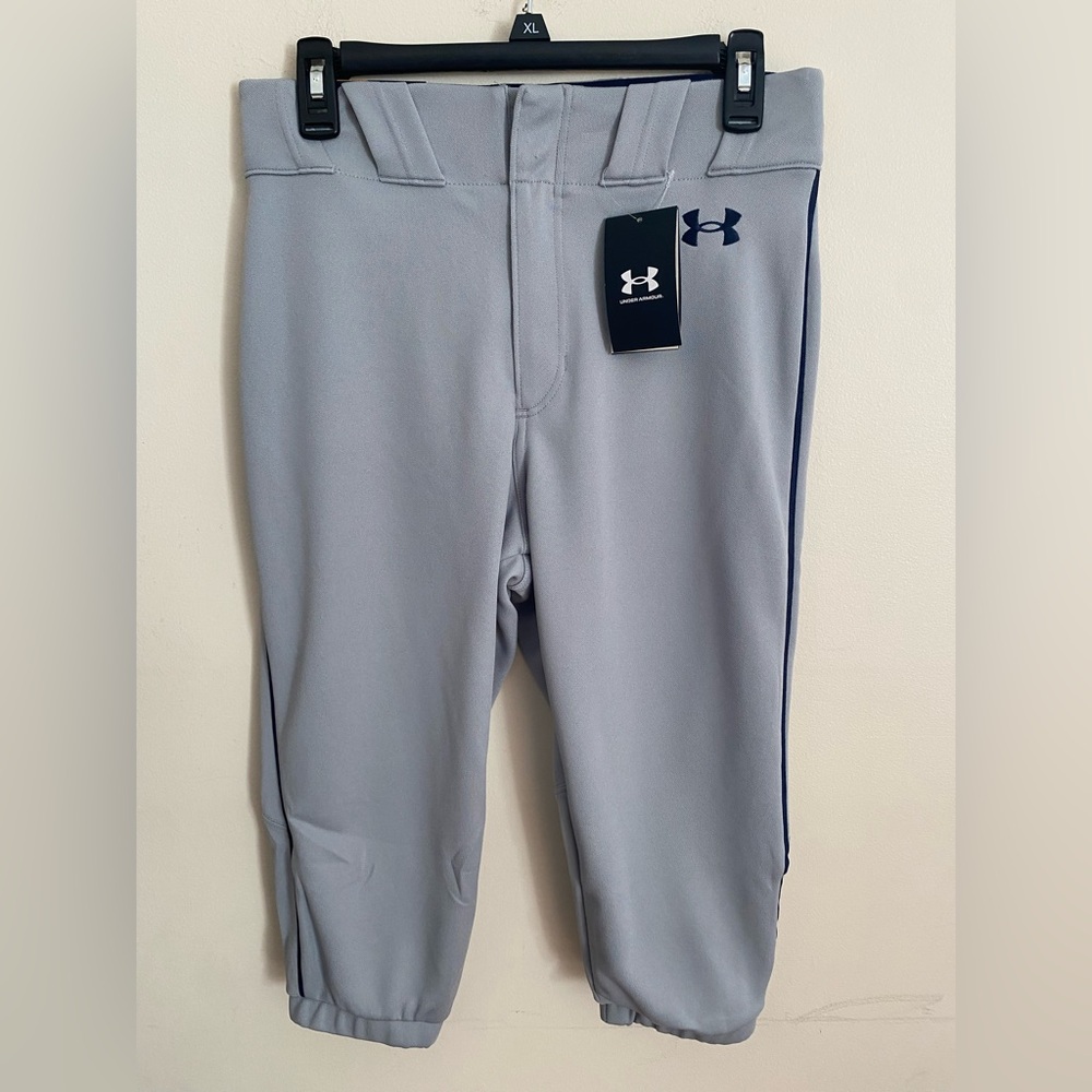 New NWT Under Armour‎ Gray Vanish Knicker Piped Baseball Pants Size Small